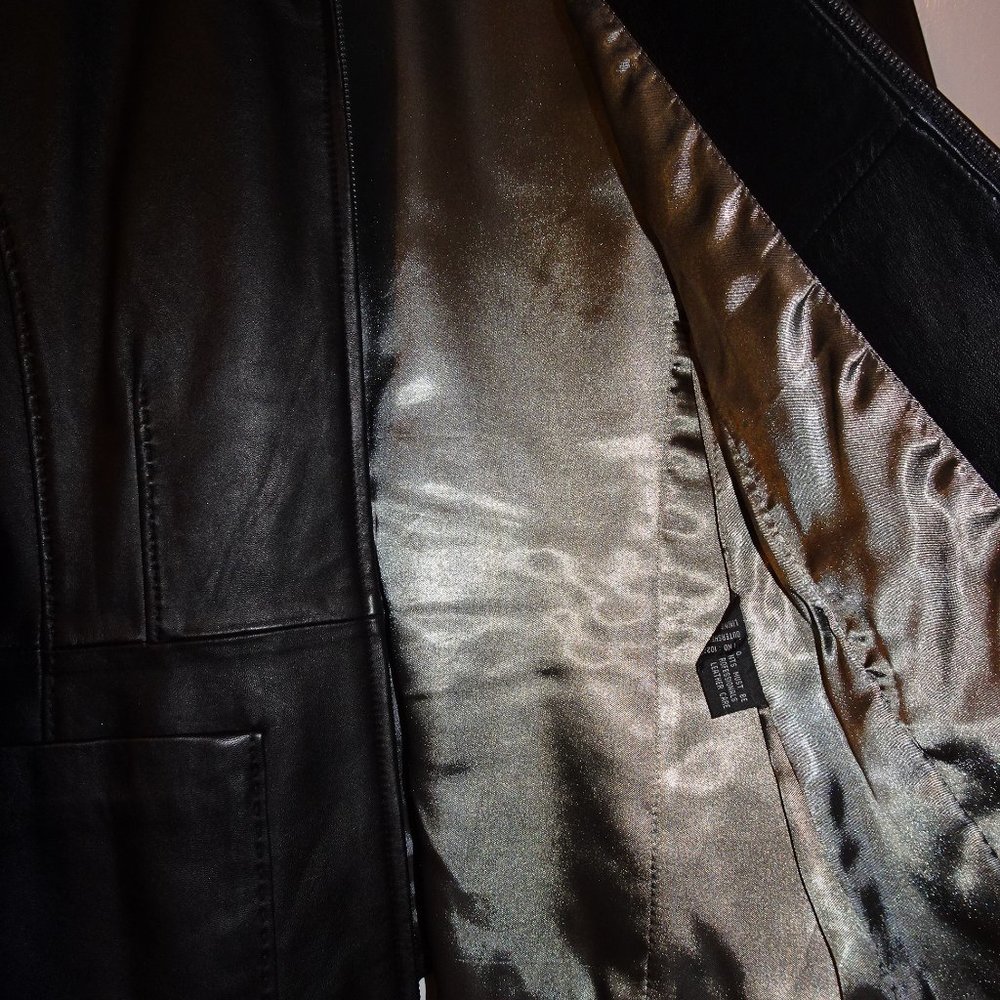 Leather jacket - Picture 3 of 4